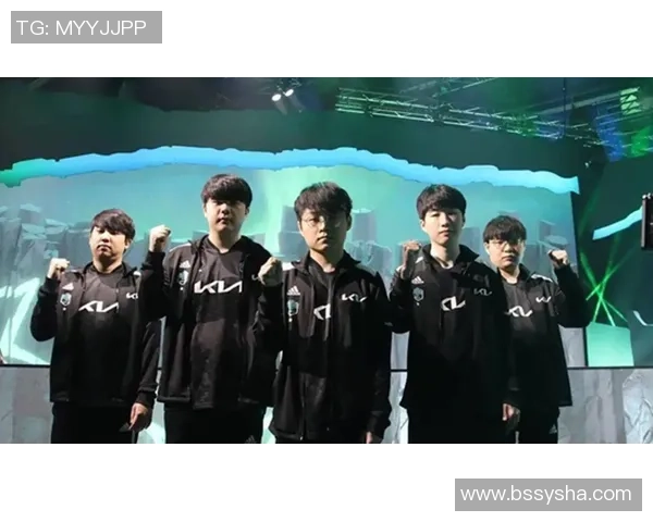 全球足球巨星实力榜单揭晓谁是当今最强球员的巅峰之争