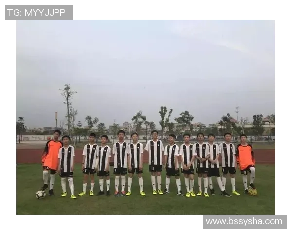 天下足球2017724精彩回顾：球场上的激情与梦想交织的瞬间